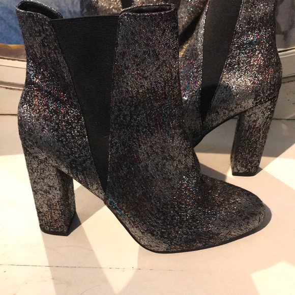 steve madden glitter boots